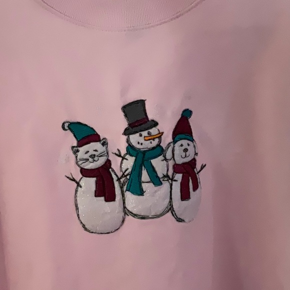 Cute Winter Sweatshirt - Picture 2 of 3